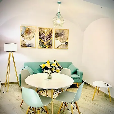 Romanas Apartamento